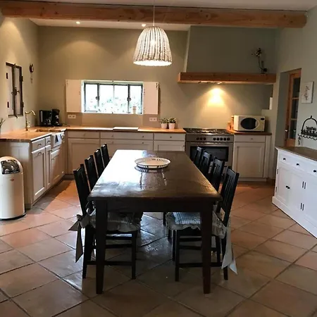 Peaceful Retreat In Holiday home *