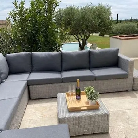 Peaceful Retreat In * Pougnadoresse